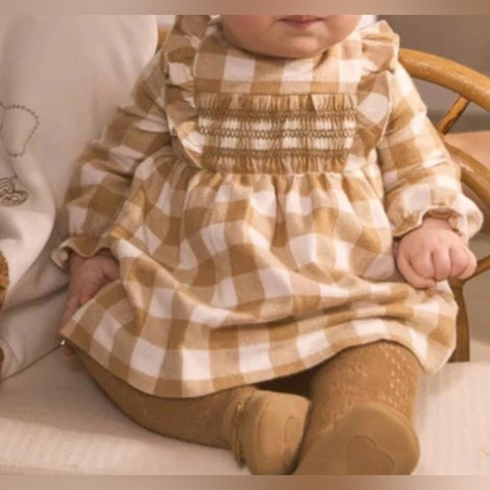 Mayoral baby Smocked Stitching Dress  caramel check pattern. size 18M